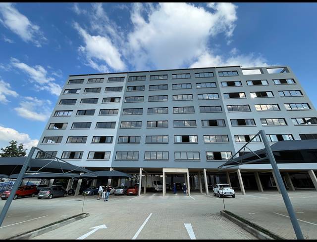 96M² OFFICE TO LET IN RIVONIA